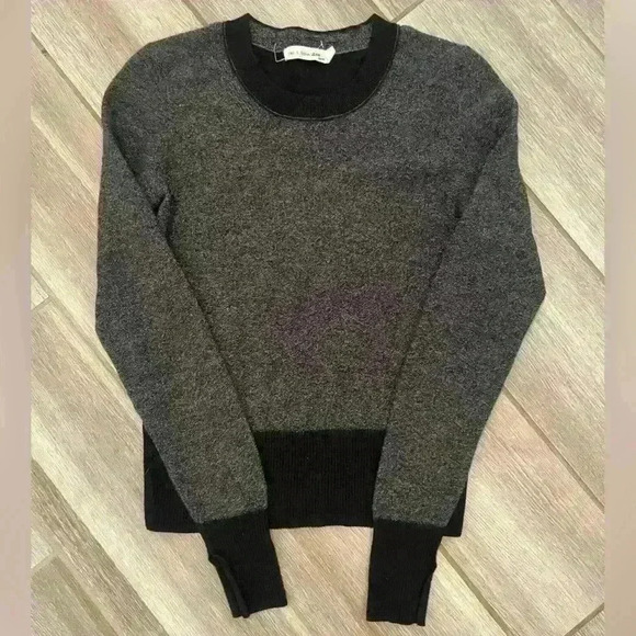 Rag and Bone 100% Merino Wool, two toned black and grey, Size XS - Picture 1 of 5